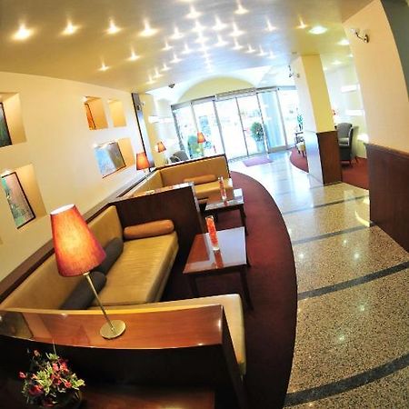 Arma Hotel Manisa Buitenkant foto