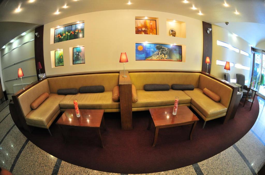Arma Hotel Manisa Buitenkant foto